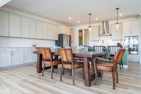 Photo of 1041 Elmwood Lane, Greenwood, IN