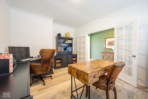 Photo of 1041 Elmwood Lane, Greenwood, IN
