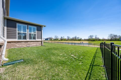 Photo of 1041 Elmwood Lane, Greenwood, IN