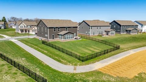 Photo of 1041 Elmwood Lane, Greenwood, IN