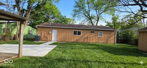 Out Buildings — 8716 E 41st Place, Indianapolis, IN