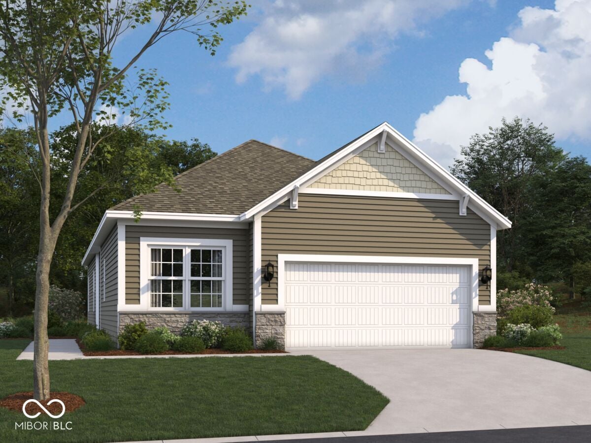 Front exterior at 2318 Marjorie Way, Shelbyville, IN