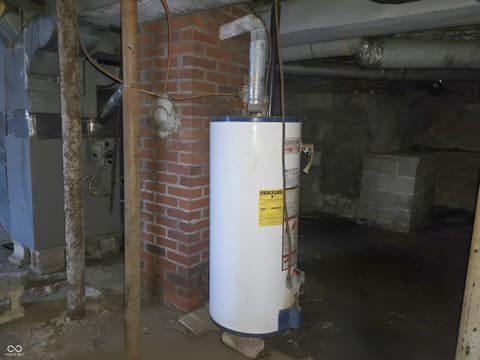 Basement at 210 N Lessie Street, Worthington, IN