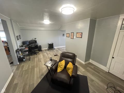 Sitting Room — 215 E Laurel Street, Seymour, IN