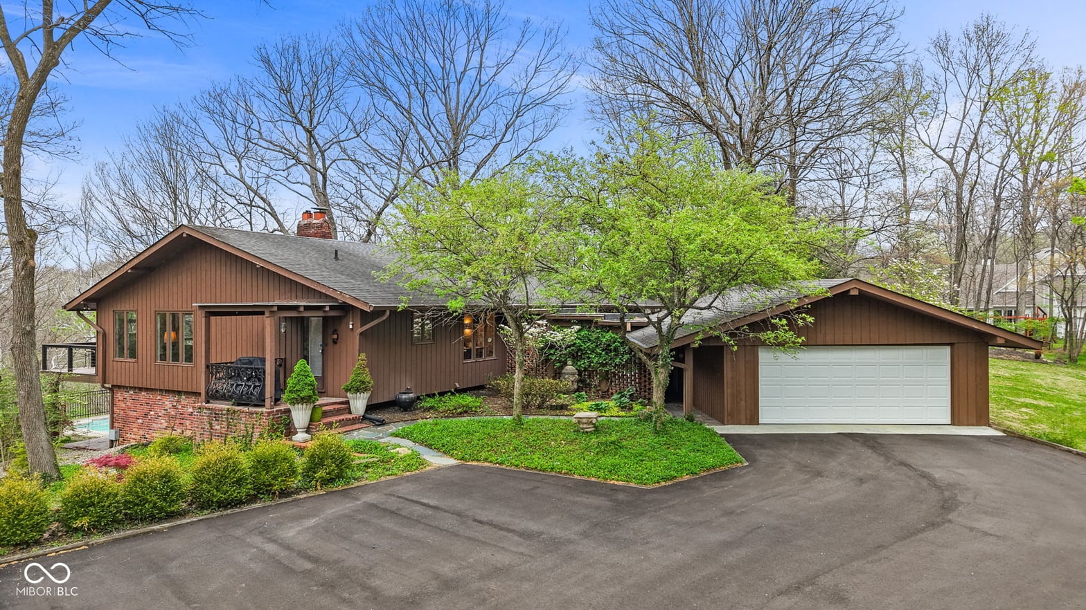 Photo of 7050 Wildridge Drive, Indianapolis, IN