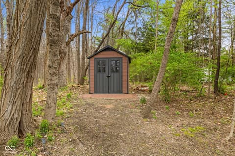 Photo of 7050 Wildridge Drive, Indianapolis, IN