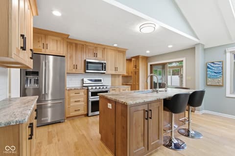 Photo of 225 Heady Lane, Fishers, IN