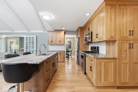 Photo of 225 Heady Lane, Fishers, IN