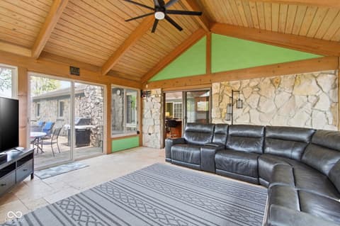 Photo of 225 Heady Lane, Fishers, IN