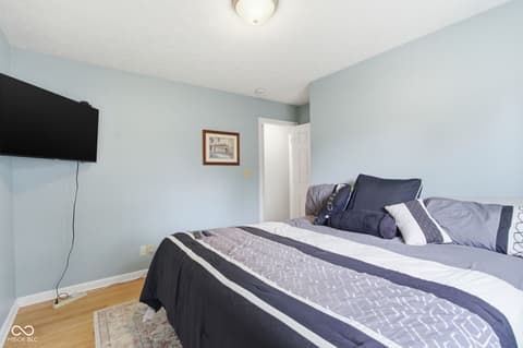 Photo of 225 Heady Lane, Fishers, IN