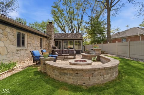 Photo of 225 Heady Lane, Fishers, IN