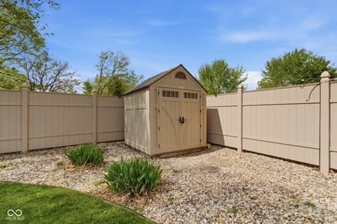 Photo of 225 Heady Lane, Fishers, IN