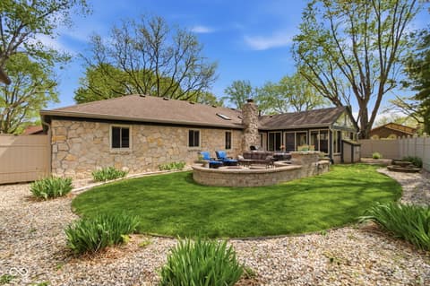 Photo of 225 Heady Lane, Fishers, IN