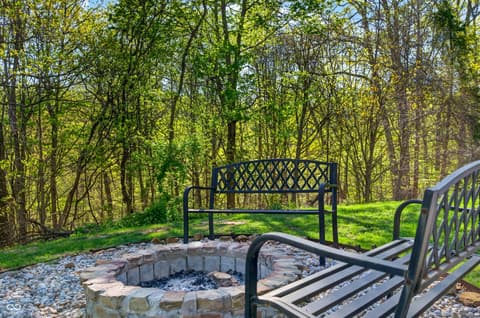 Photo of 2991 State Road 135 N, Nashville, IN