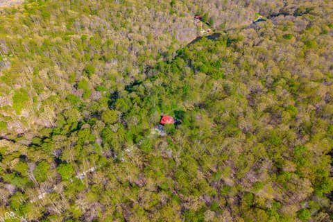 Photo of 2991 State Road 135 N, Nashville, IN