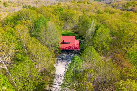 Photo of 2991 State Road 135 N, Nashville, IN