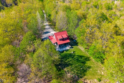Photo of 2991 State Road 135 N, Nashville, IN