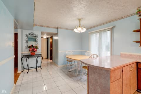 Dining room at 5425 Gambel Road, Indianapolis, IN