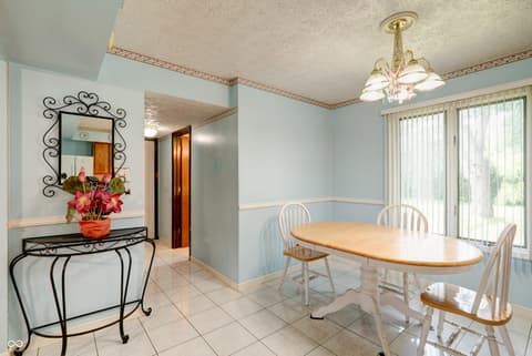 Dining room at 5425 Gambel Road, Indianapolis, IN