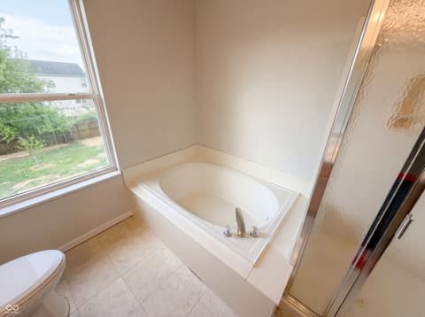 Photo of 8911 Alto Way, Indianapolis, IN