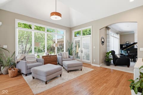 Sitting Room — 5922 Fife Trail, Carmel, IN