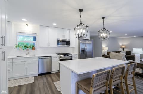 Photo of 4625 Berkshire Lane, Indianapolis, IN