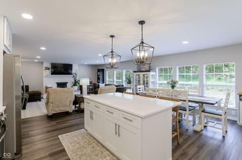 Photo of 4625 Berkshire Lane, Indianapolis, IN
