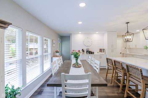 Photo of 4625 Berkshire Lane, Indianapolis, IN