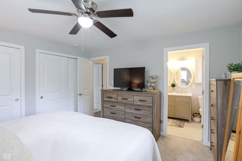 Photo of 4625 Berkshire Lane, Indianapolis, IN