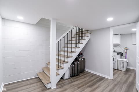 Photo of 4625 Berkshire Lane, Indianapolis, IN