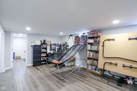Photo of 4625 Berkshire Lane, Indianapolis, IN
