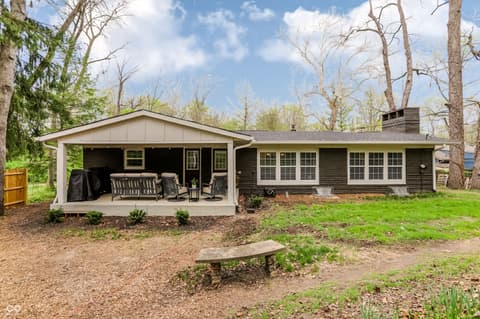 Photo of 4625 Berkshire Lane, Indianapolis, IN