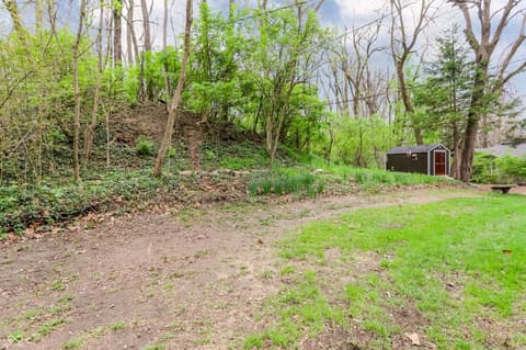 Photo of 4625 Berkshire Lane, Indianapolis, IN
