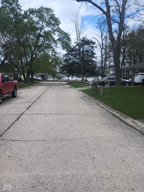 Photo of 818 Moriseni Avenue, Shelbyville, IN