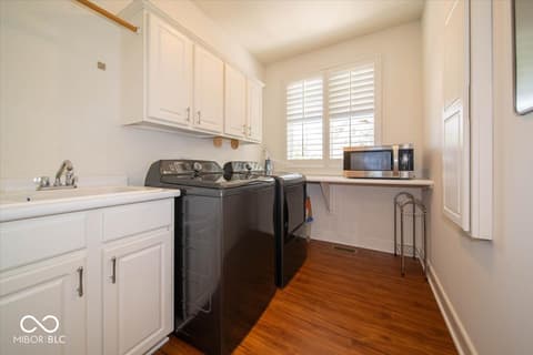 Laundry room at 5424 Woodfield Drive N, Carmel, IN