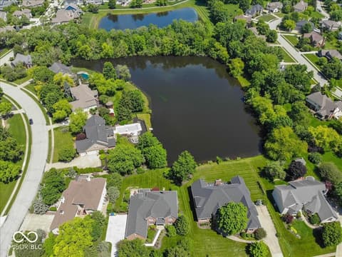 Aerial view at 5424 Woodfield Drive N, Carmel, IN