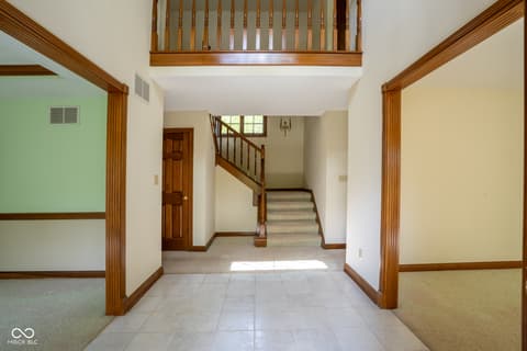 Photo of 1112 N Dogwood Way, Greenfield, IN
