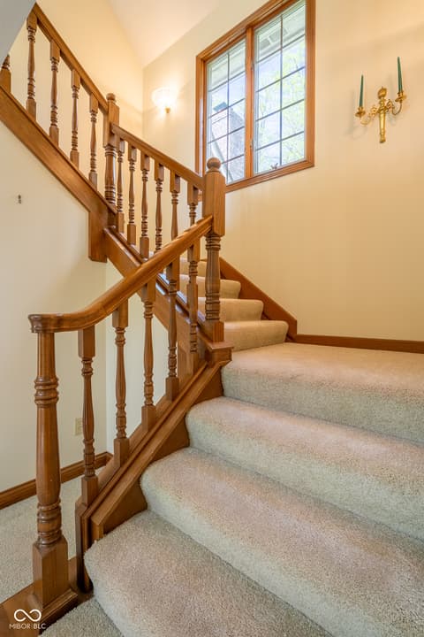 Photo of 1112 N Dogwood Way, Greenfield, IN