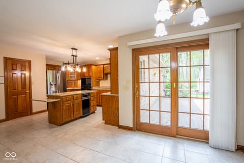 Photo of 1112 N Dogwood Way, Greenfield, IN