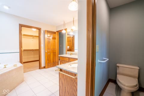 Photo of 1112 N Dogwood Way, Greenfield, IN