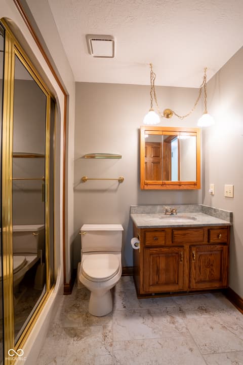 Photo of 1112 N Dogwood Way, Greenfield, IN