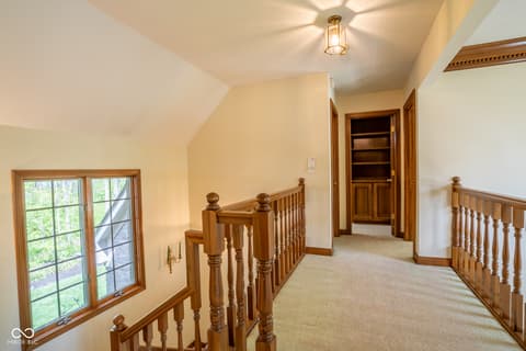 Photo of 1112 N Dogwood Way, Greenfield, IN