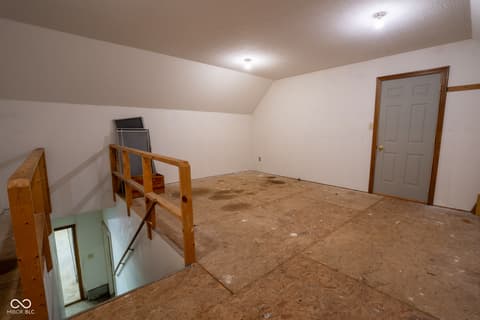 Photo of 1112 N Dogwood Way, Greenfield, IN
