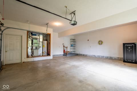 Photo of 1112 N Dogwood Way, Greenfield, IN