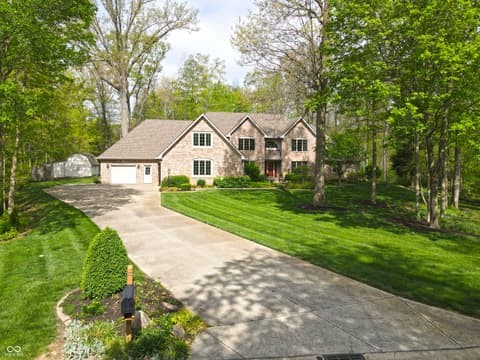 Photo of 1112 N Dogwood Way, Greenfield, IN