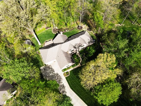 Photo of 1112 N Dogwood Way, Greenfield, IN