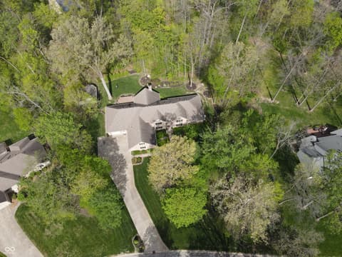 Photo of 1112 N Dogwood Way, Greenfield, IN