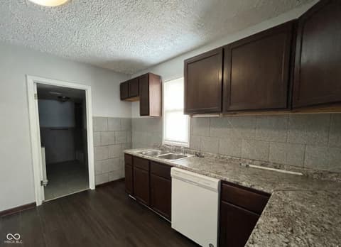 Photo of 1327 E Minnesota Street, Indianapolis, IN