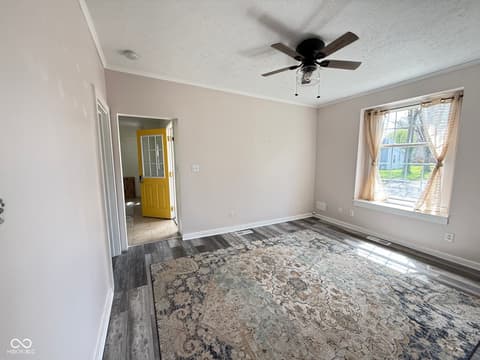 Photo of 147 S Franklin Street, Knightstown, IN