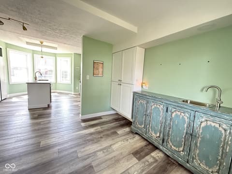 Photo of 147 S Franklin Street, Knightstown, IN